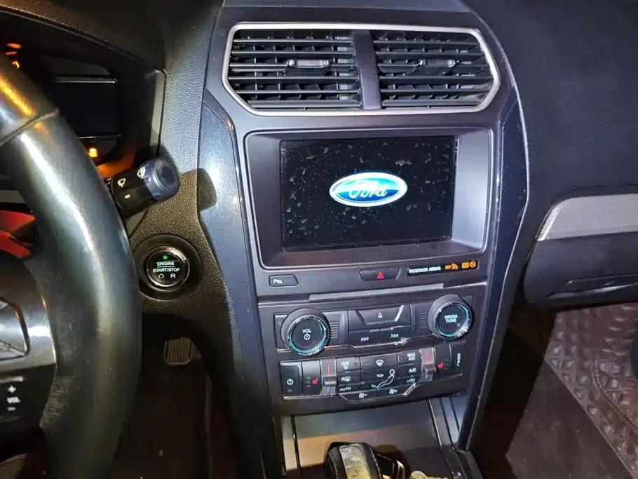 2017 Explorer 2.3T Fashion Edition (Imported) — миниатюра 13