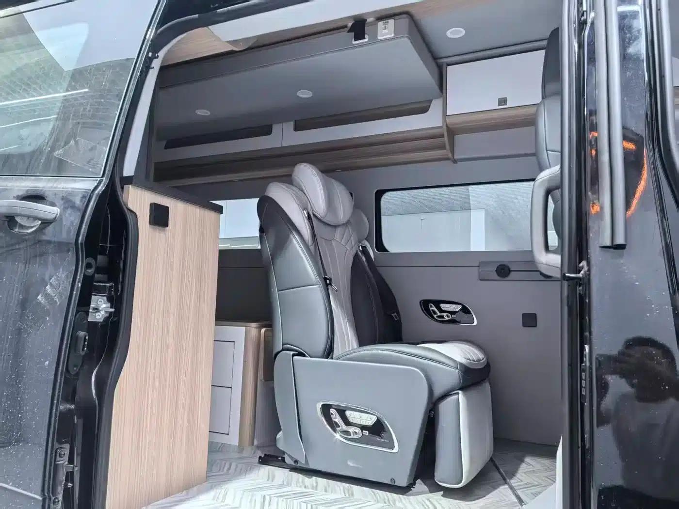 Ford Transit 2024 Commercial Vehicle Conversion 2.0T Automatic Business Flagship Edition, 6-9 Seats — миниатюра 7