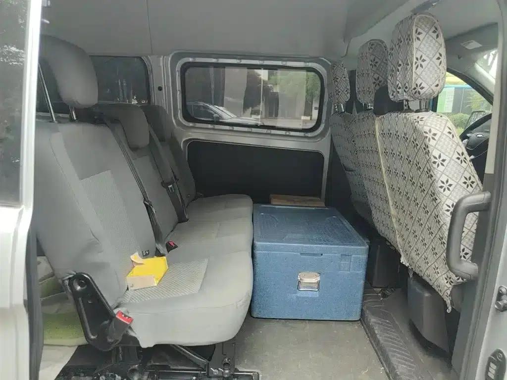 Ford Transit 2019 2.0T Diesel Multi-functional Commercial Vehicle, Central Wheelbase, Central Roof, 6 Seats, National VI Emission Standard — миниатюра 15