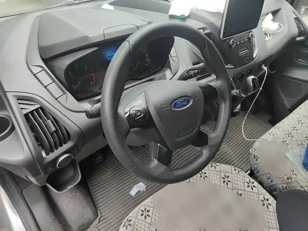 Ford Transit 2019 2.0T Diesel Multi-functional Commercial Vehicle, Central Wheelbase, Central Roof, 6 Seats, National VI Emission Standard — миниатюра 3