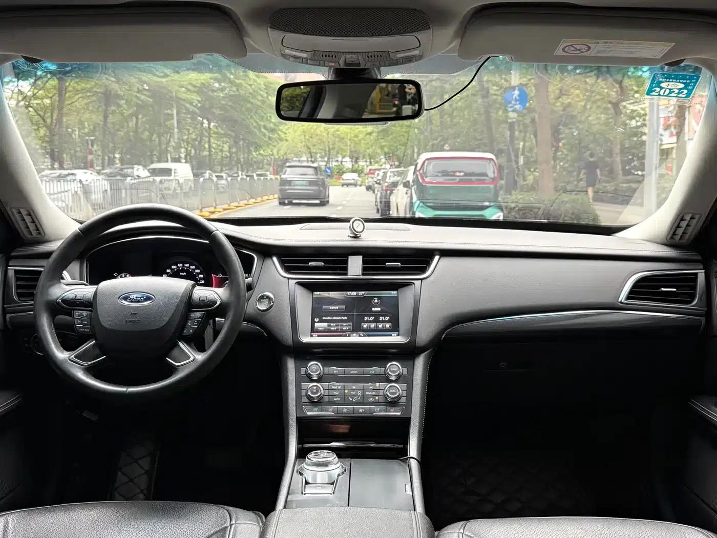 2015 Taurus EcoBoost 245 Fashion Edition — миниатюра 7