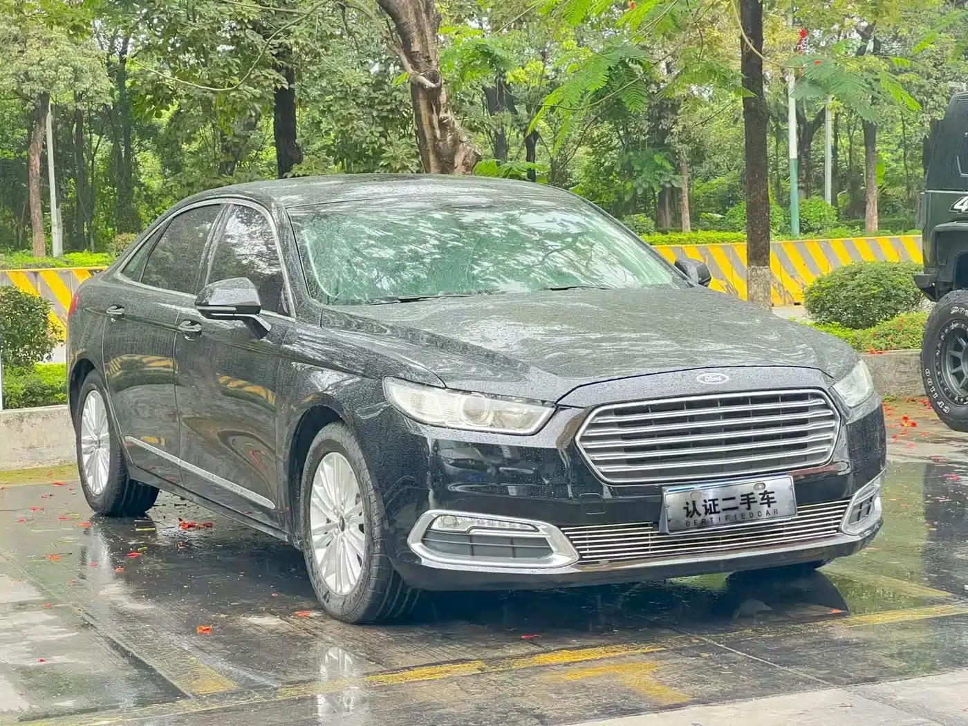 Taurus 2017 EcoBoost 245 Fashion Edition — миниатюра 3