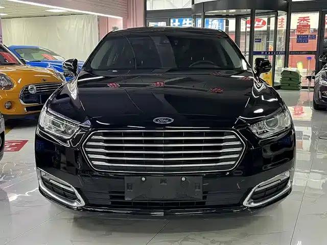 Taurus 2017 EcoBoost 245 Fashion Edition