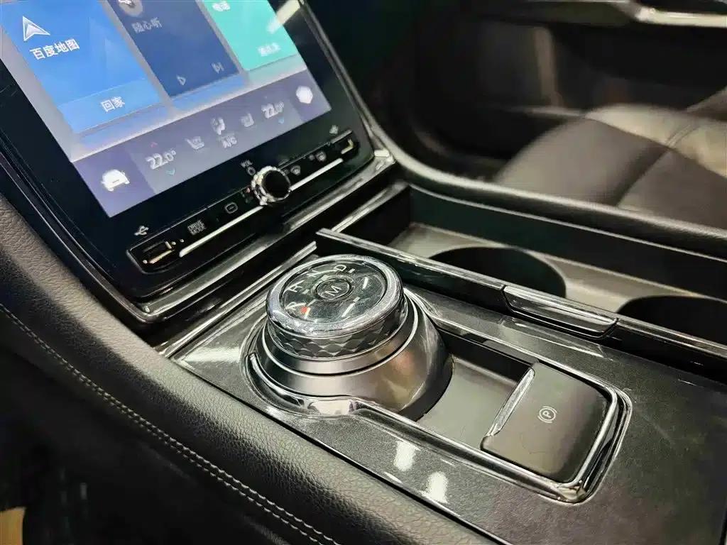 2019 Taurus EcoBoost 245 Premium Edition — миниатюра 16