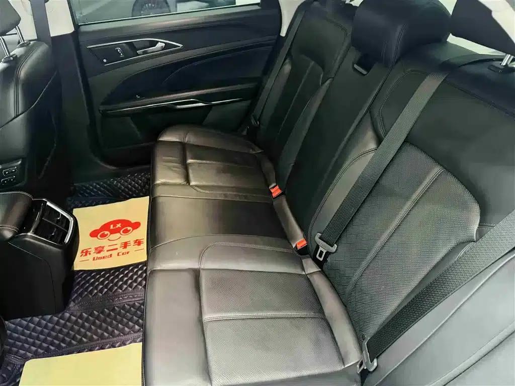 2019 Taurus EcoBoost 245 Premium Edition — миниатюра 20