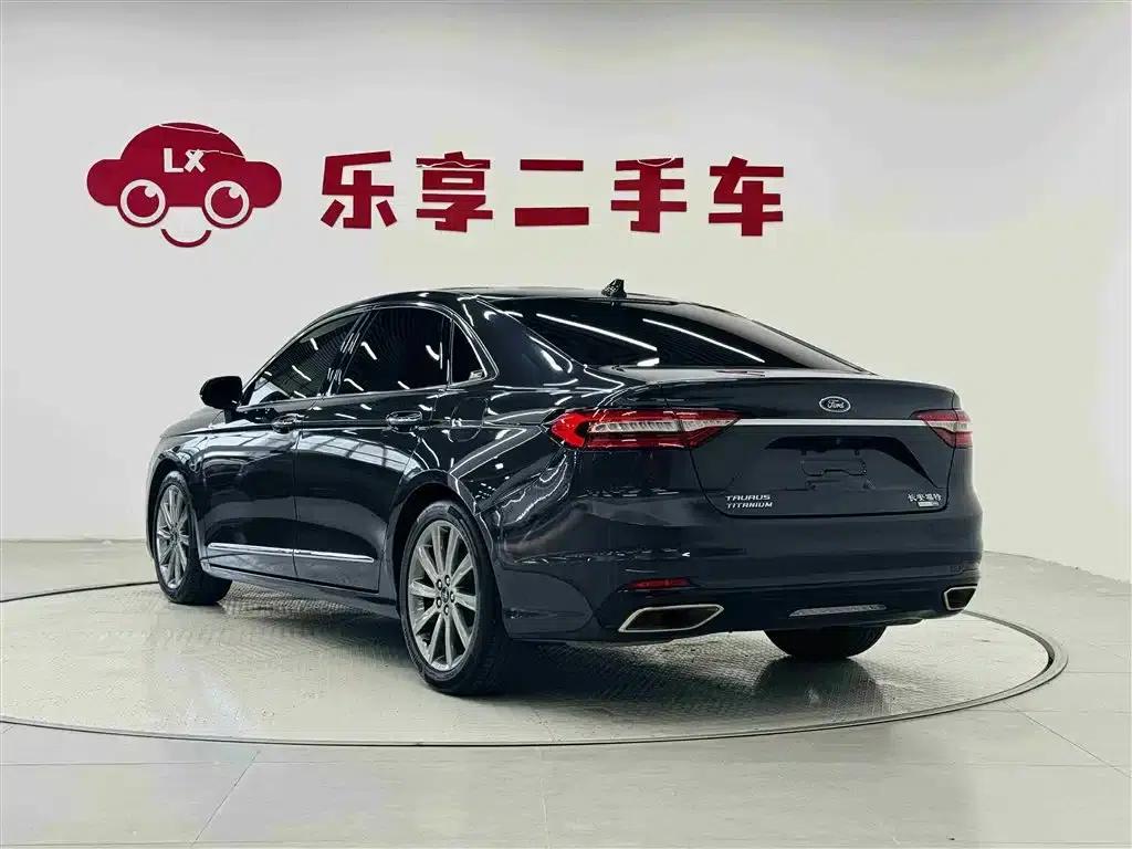 2019 Taurus EcoBoost 245 Premium Edition — миниатюра 3
