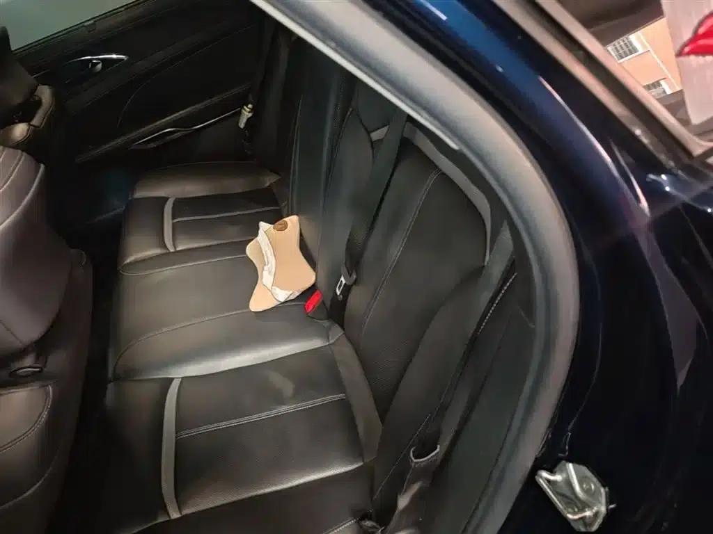 2017 Taurus EcoBoost 245 Flagship — миниатюра 17