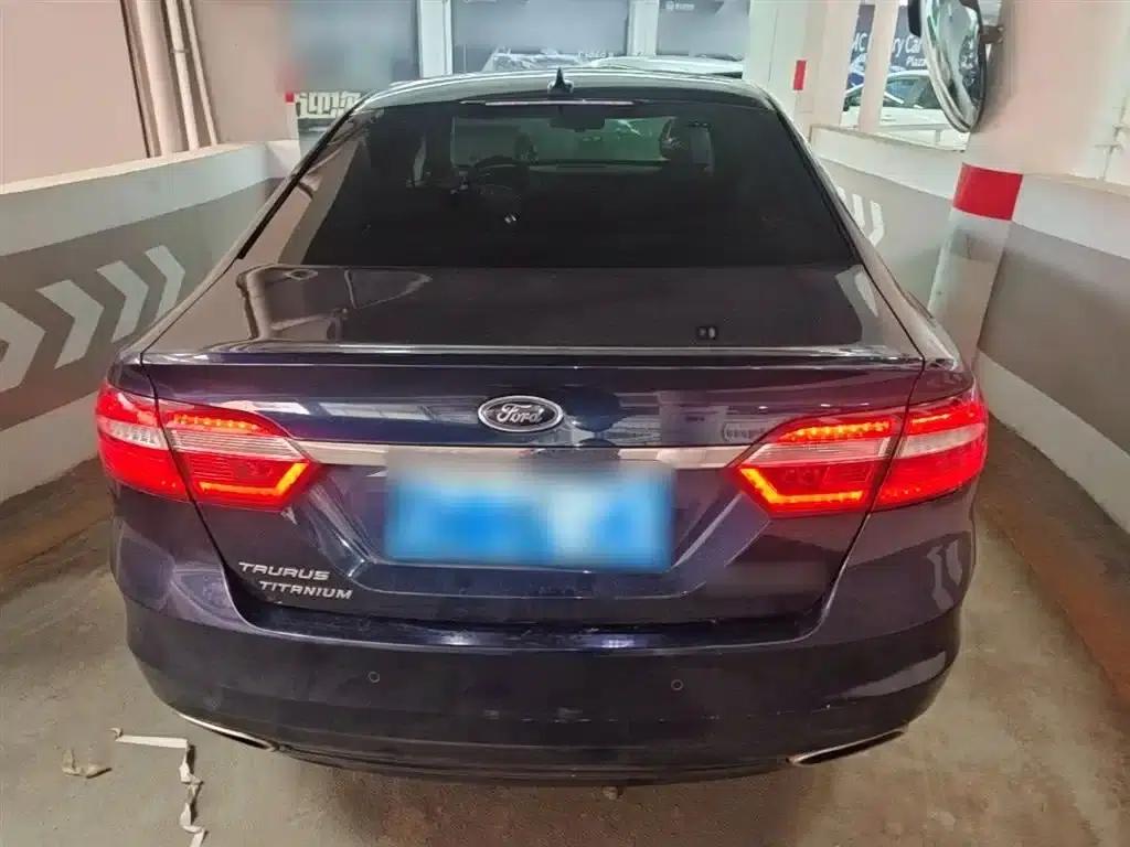 2017 Taurus EcoBoost 245 Flagship — миниатюра 6