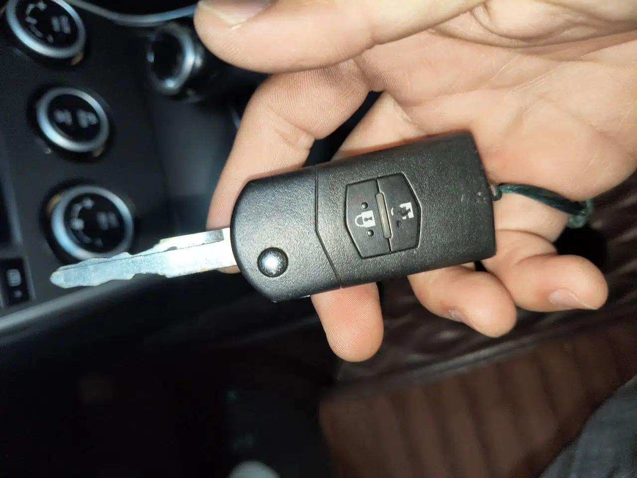 Mazda 6 2013 2.0L Automatic Fashion Edition — миниатюра 9