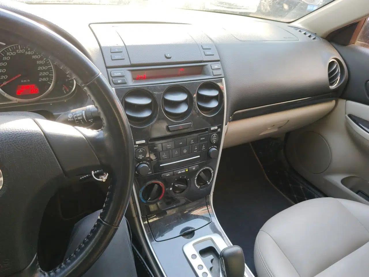 Mazda 6 2011 2.0L Automatic Fashion Edition — миниатюра 14