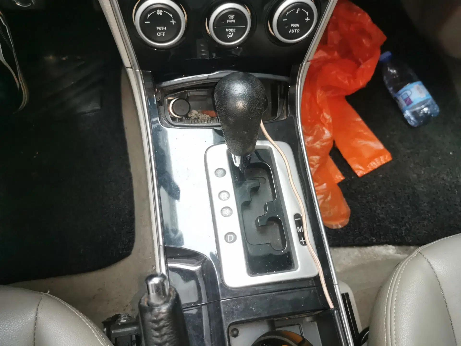 Mazda 6 2011 2.0L Automatic Fashion Edition — миниатюра 15