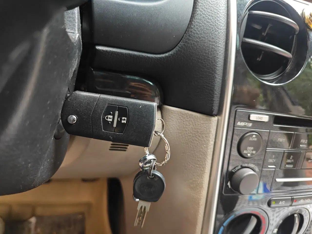 Mazda 6 2008 2.0L Automatic Fashion Edition — миниатюра 9