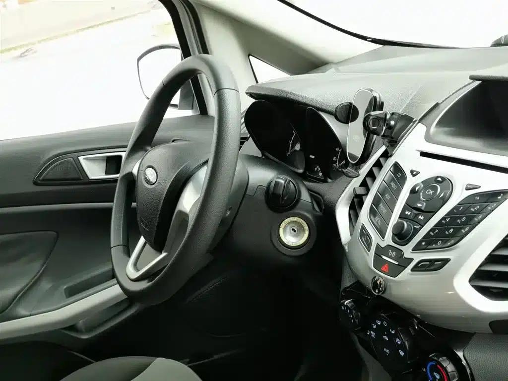 EcoSport 2013 1.5L Manual Fashion Edition — миниатюра 22