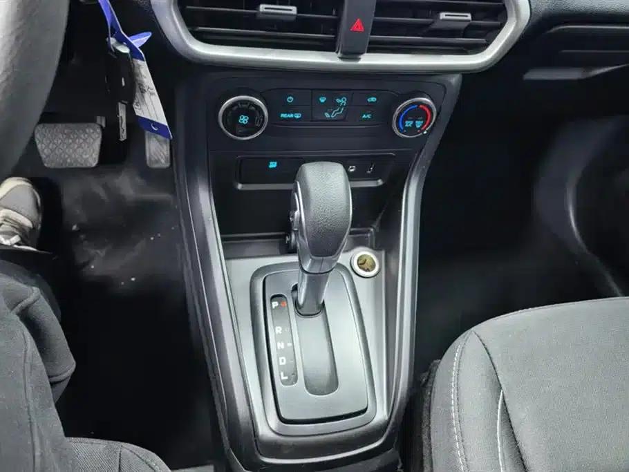 EcoSport 2018 1.5L Automatic Elite — миниатюра 16