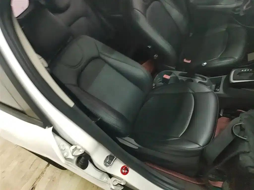 EcoSport 2013 1.5L Automatic Premium — миниатюра 25