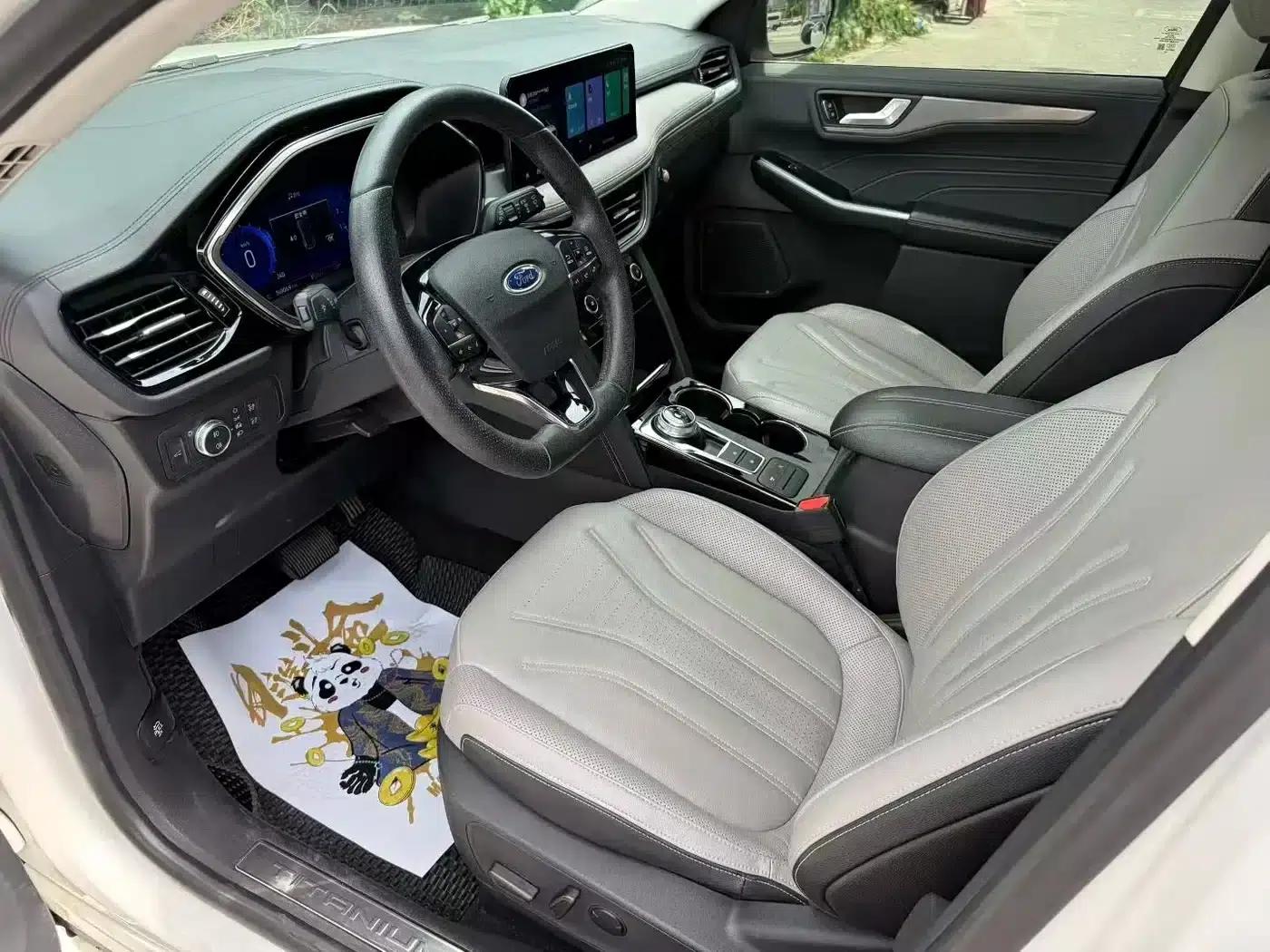Escape 2020 EcoBoost 245 AWD Premium Edition — миниатюра 4