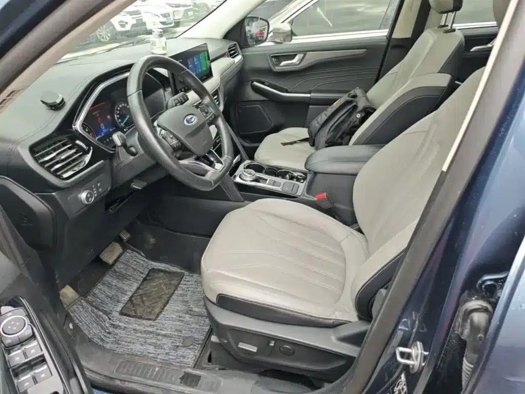 Escape 2020 EcoBoost 245 2WD Premium Edition — миниатюра 15