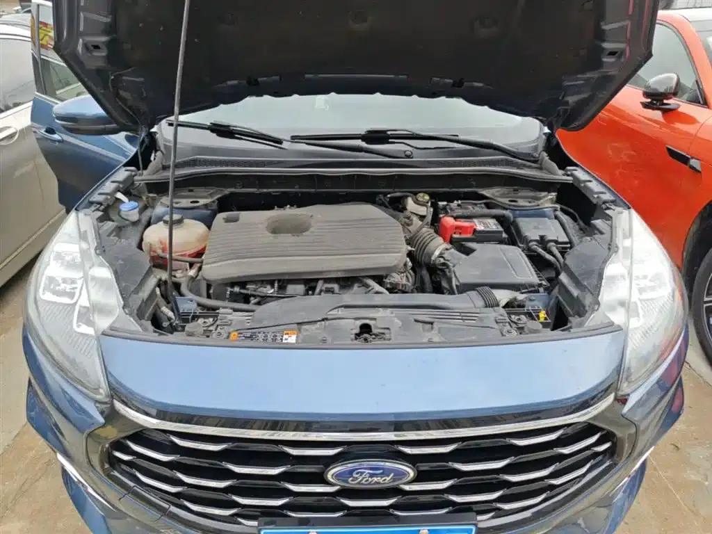 Escape 2020 EcoBoost 245 2WD Premium Edition — миниатюра 20