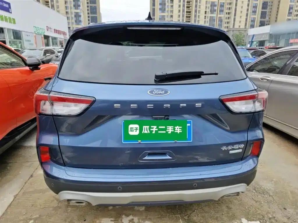 Escape 2020 EcoBoost 245 2WD Premium Edition — миниатюра 6