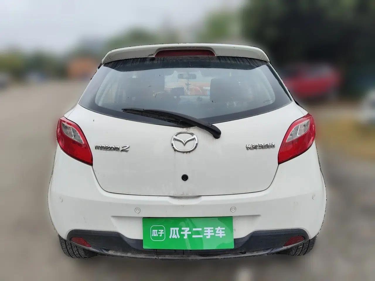 Mazda 2 2011 XuanDong 1.5L Automatic Value Edition — миниатюра 5