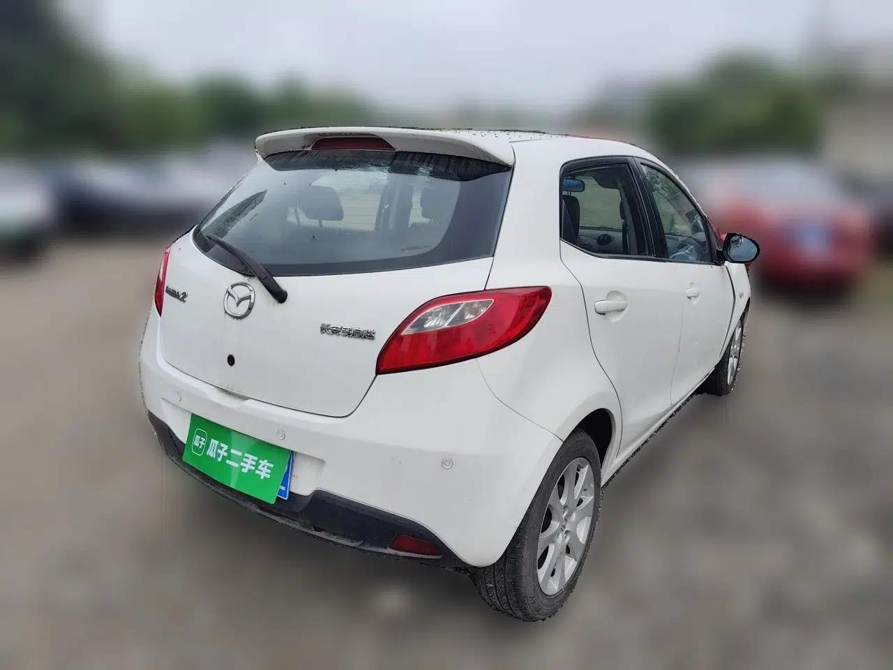 Mazda 2 2011 XuanDong 1.5L Automatic Value Edition — миниатюра 6