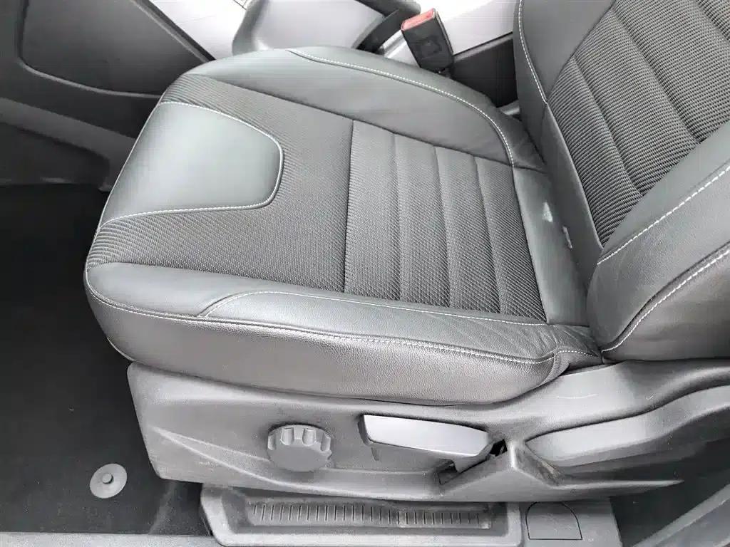 Lingyu 2021 EcoBoost 225 Premium 6-seater — миниатюра 20