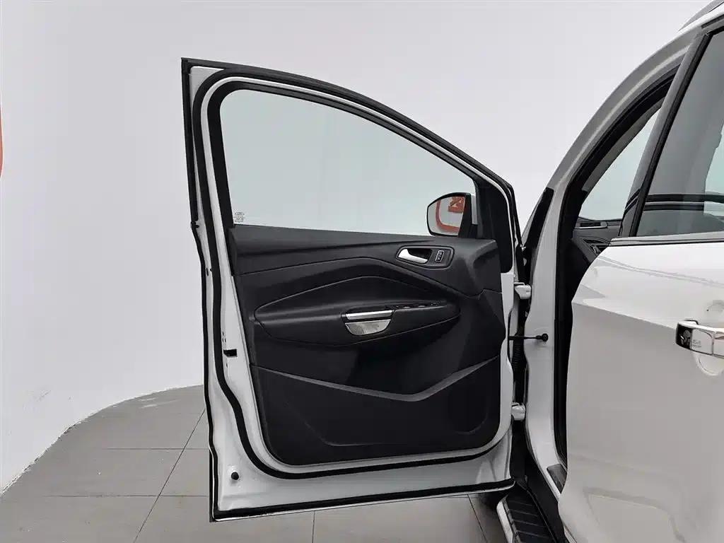 Lingyu 2021 EcoBoost 225 Premium 6-seater — миниатюра 8