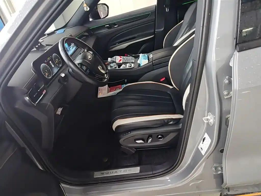 Lingyu 2023 EcoBoost 225 Obsidian Orange Edition Premium PLUS 7-seater (2/2/3 seats) — миниатюра 15