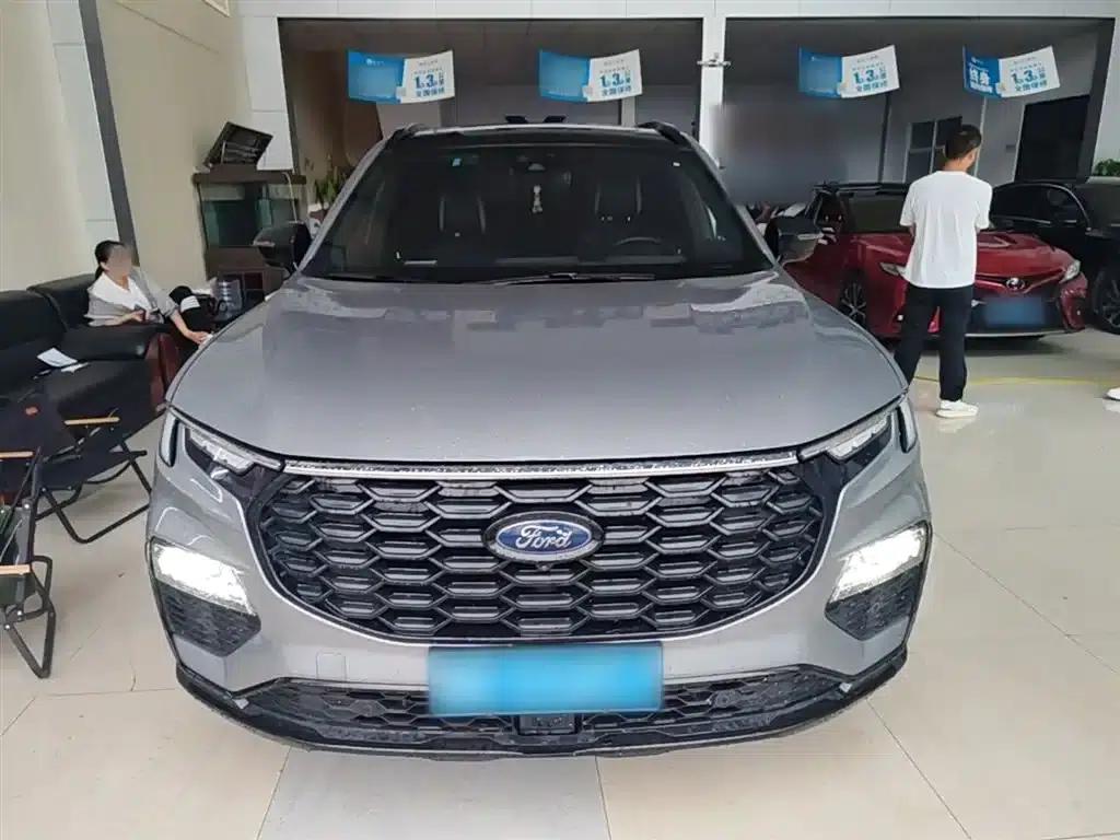 Lingyu 2023 EcoBoost 225 Obsidian Orange Edition Premium PLUS 7-seater (2/2/3 seats) — миниатюра 3