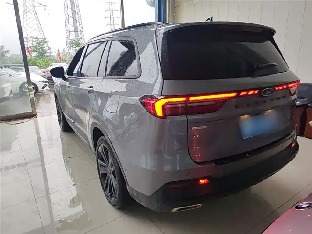 Lingyu 2023 EcoBoost 225 Obsidian Orange Edition Premium PLUS 7-seater (2/2/3 seats) — миниатюра 5