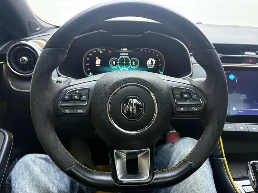 MG 6 2021 Pro 1.5T Automatic Trophy Flagship Edition — миниатюра 10