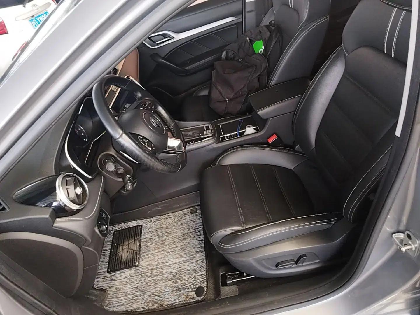 MG 6 2017 20T Automatic Luxury Smart Connect Version China V Standard — миниатюра 18
