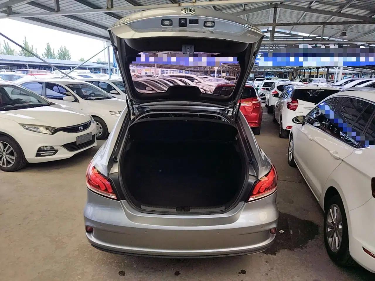 MG 6 2017 20T Automatic Luxury Smart Connect Version China V Standard — миниатюра 22