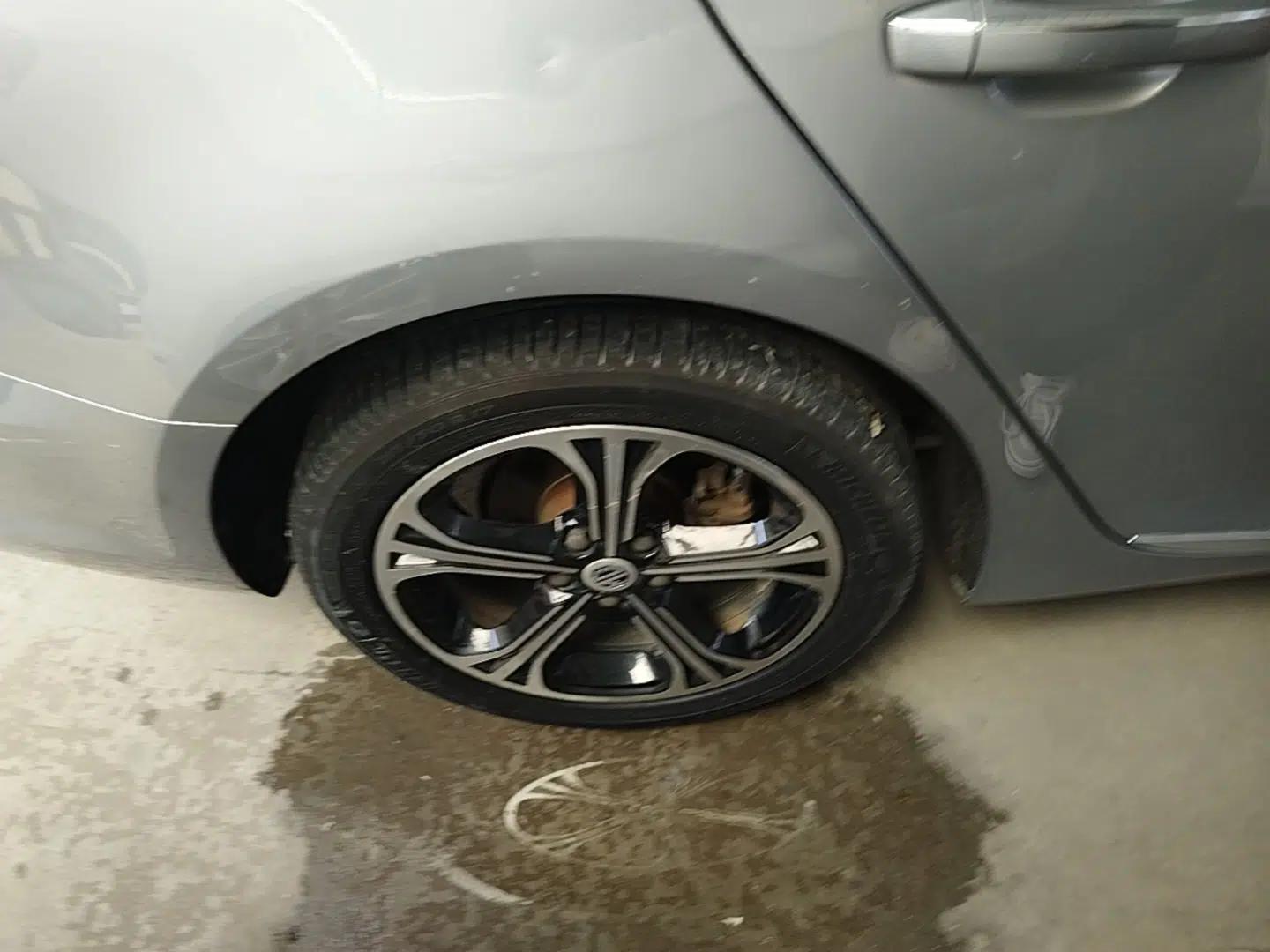 MG 6 2017 20T Automatic Luxury Smart Connect Version China V Standard — миниатюра 10