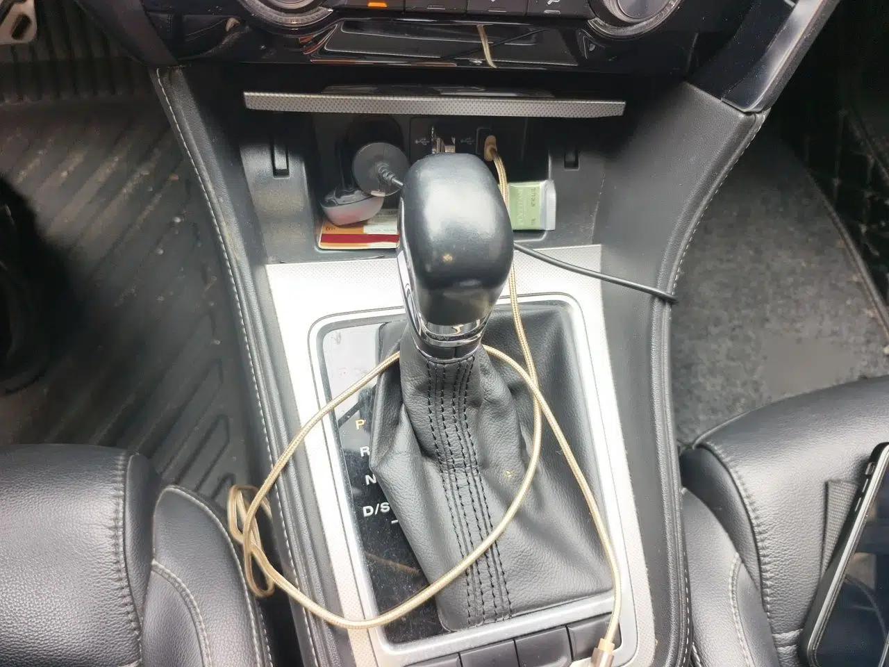 MG 6 2017 20T Automatic Luxury Smart Connect Version China V Standard — миниатюра 13