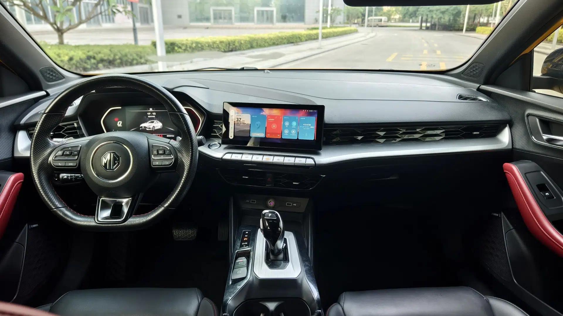 MG 5 2021 300TGI DCT Luxury Flagship Edition — миниатюра 8