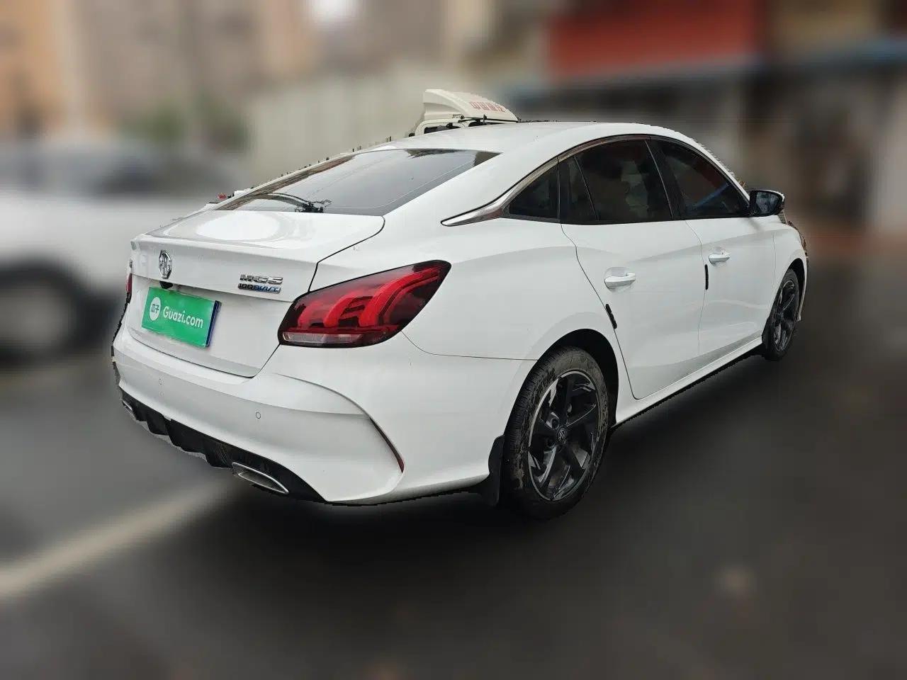 MG 5 2023 180 DVVT CVT Luxury Edition — миниатюра 6