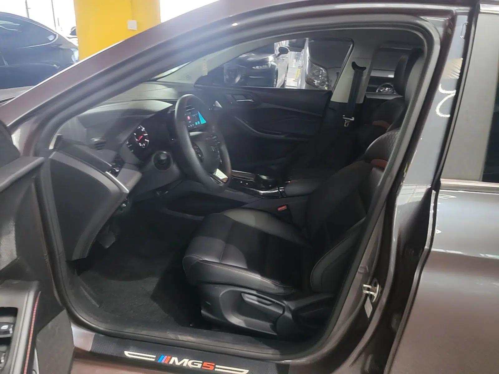 MG 5 2021 180 DVVT CVT Youth Luxury Edition — миниатюра 18