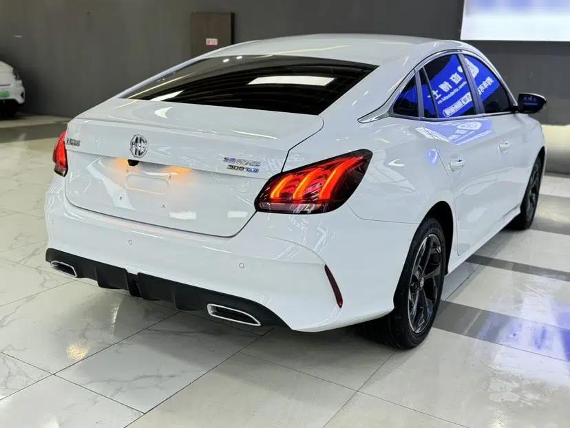MG 5 2022 300TGI DCT Chao Yue Luxury Edition — миниатюра 3