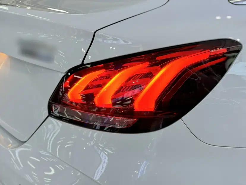 MG 5 2022 300TGI DCT Chao Yue Luxury Edition — миниатюра 4