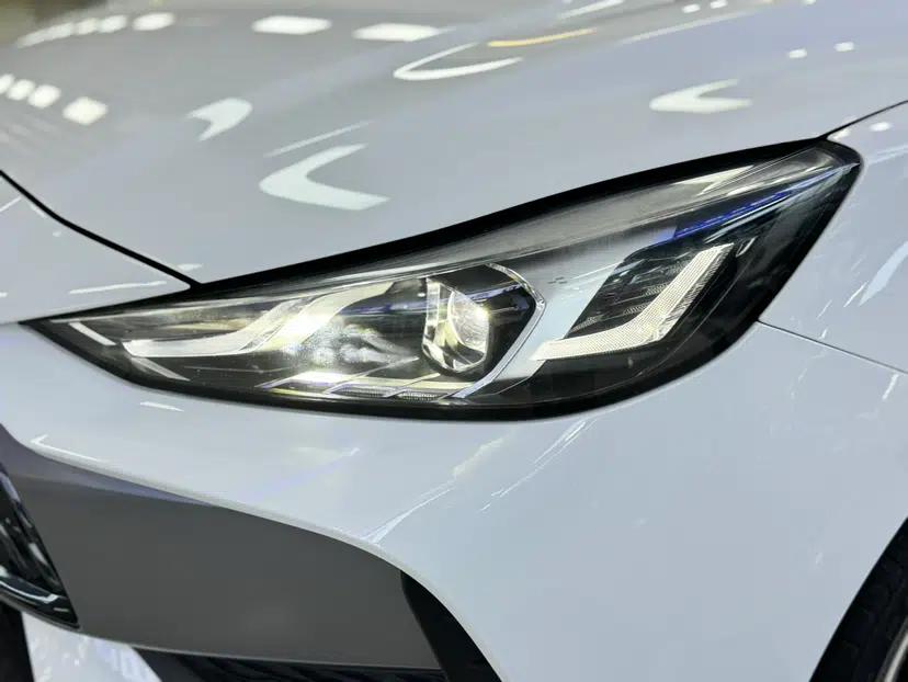 MG 5 2022 300TGI DCT Chao Yue Luxury Edition — миниатюра 5