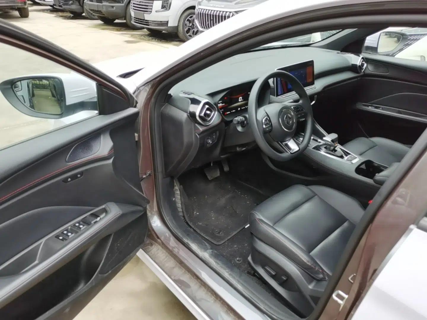 MG 5 2025 300TGI Global Flagship Edition — миниатюра 18