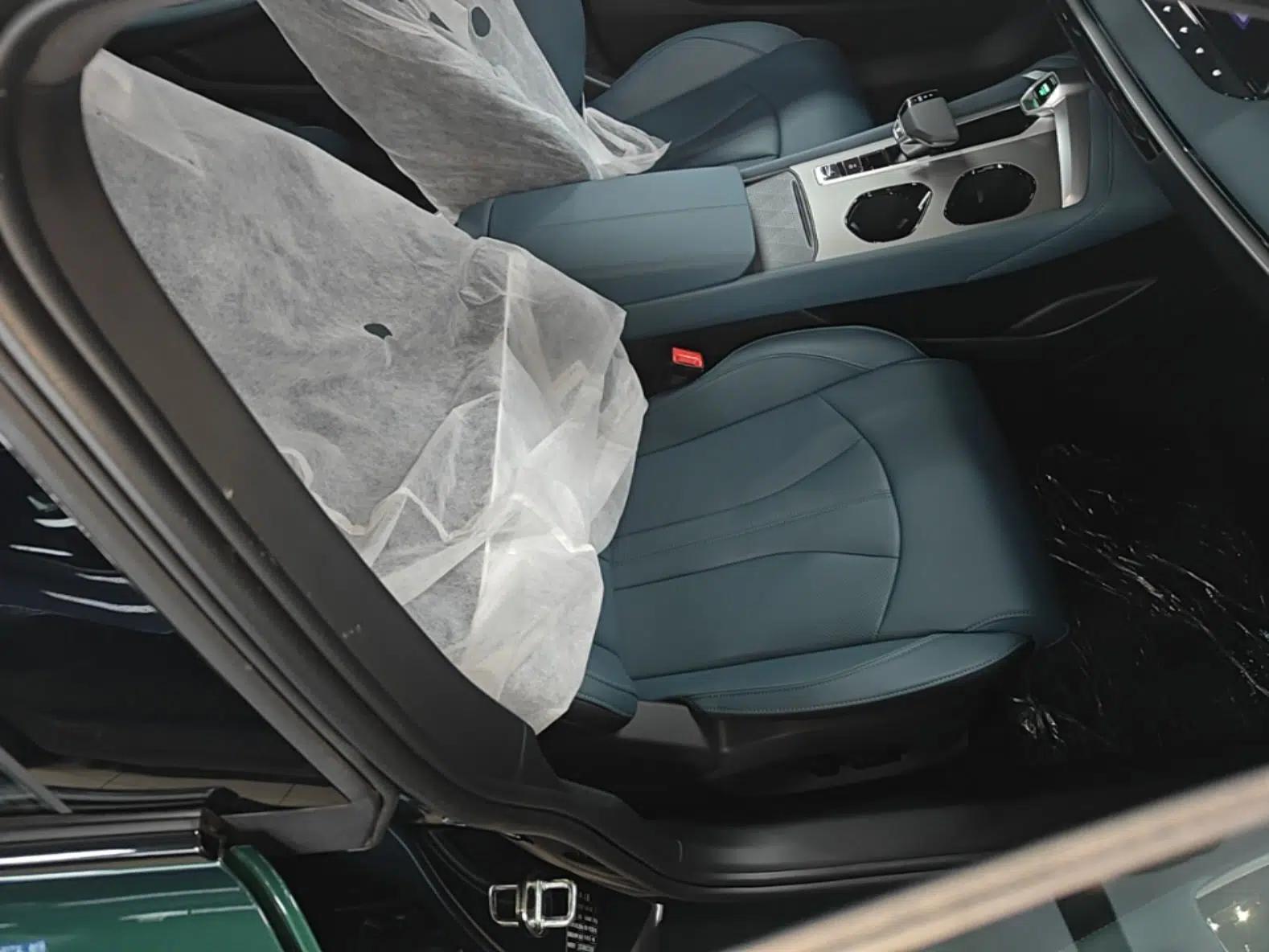MG 7 2026 Model 2.0T Trophy+ Super Sports Edition — миниатюра 23