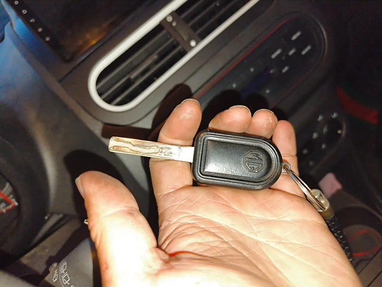 MG 3 2016 1.3L AMT Comfort Edition — миниатюра 9