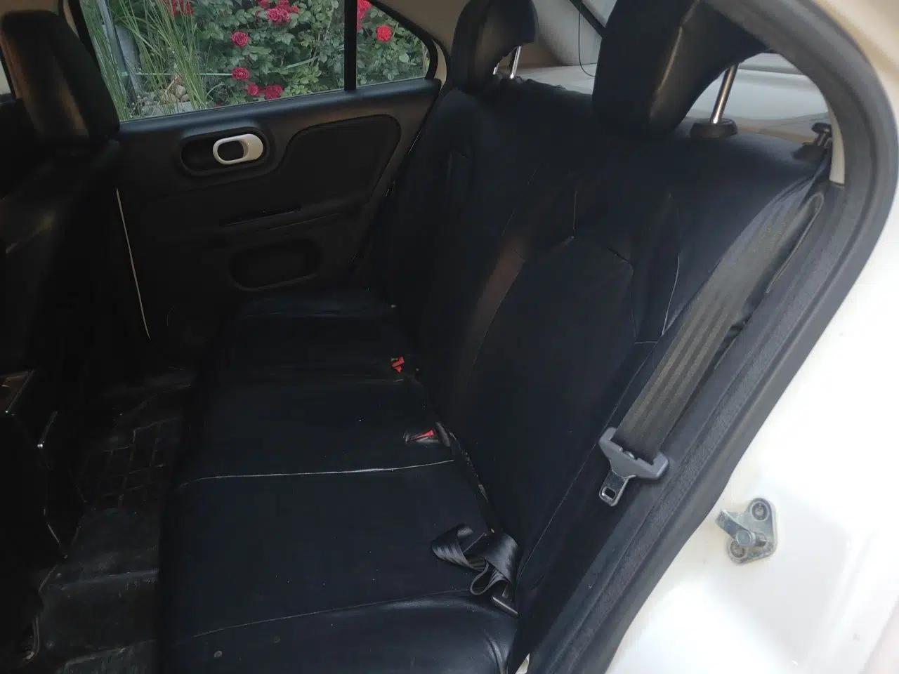 MG 3 2013 1.3L Manual Comfort Edition — миниатюра 18