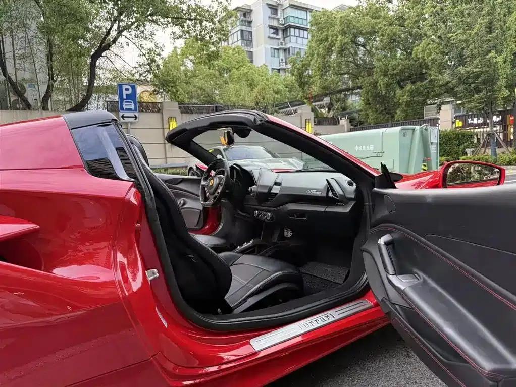 2015 Ferrari 488 Spider — миниатюра 7