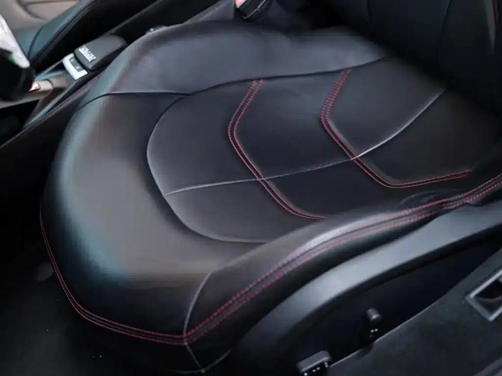 2015 Ferrari 488 GTB — миниатюра 26
