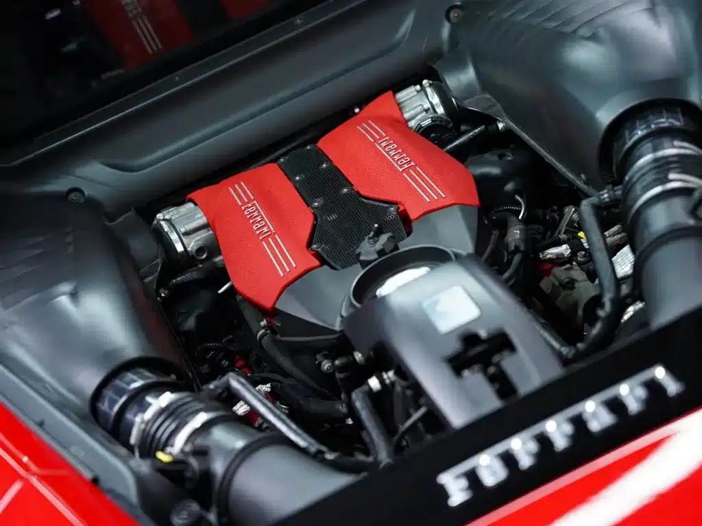 2015 Ferrari 488 GTB — миниатюра 36