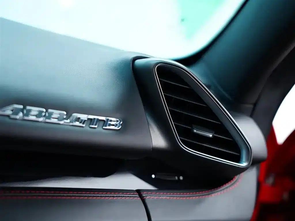2015 Ferrari 488 GTB — миниатюра 40