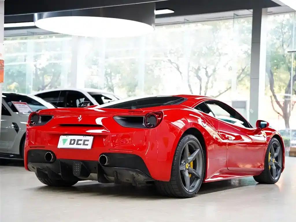 2015 Ferrari 488 GTB — миниатюра 6